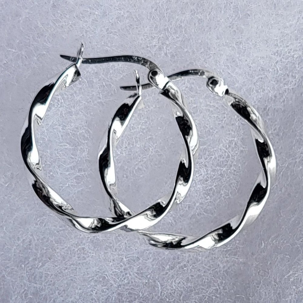 Sterling Silver Wave Hoop Earrings NWOT